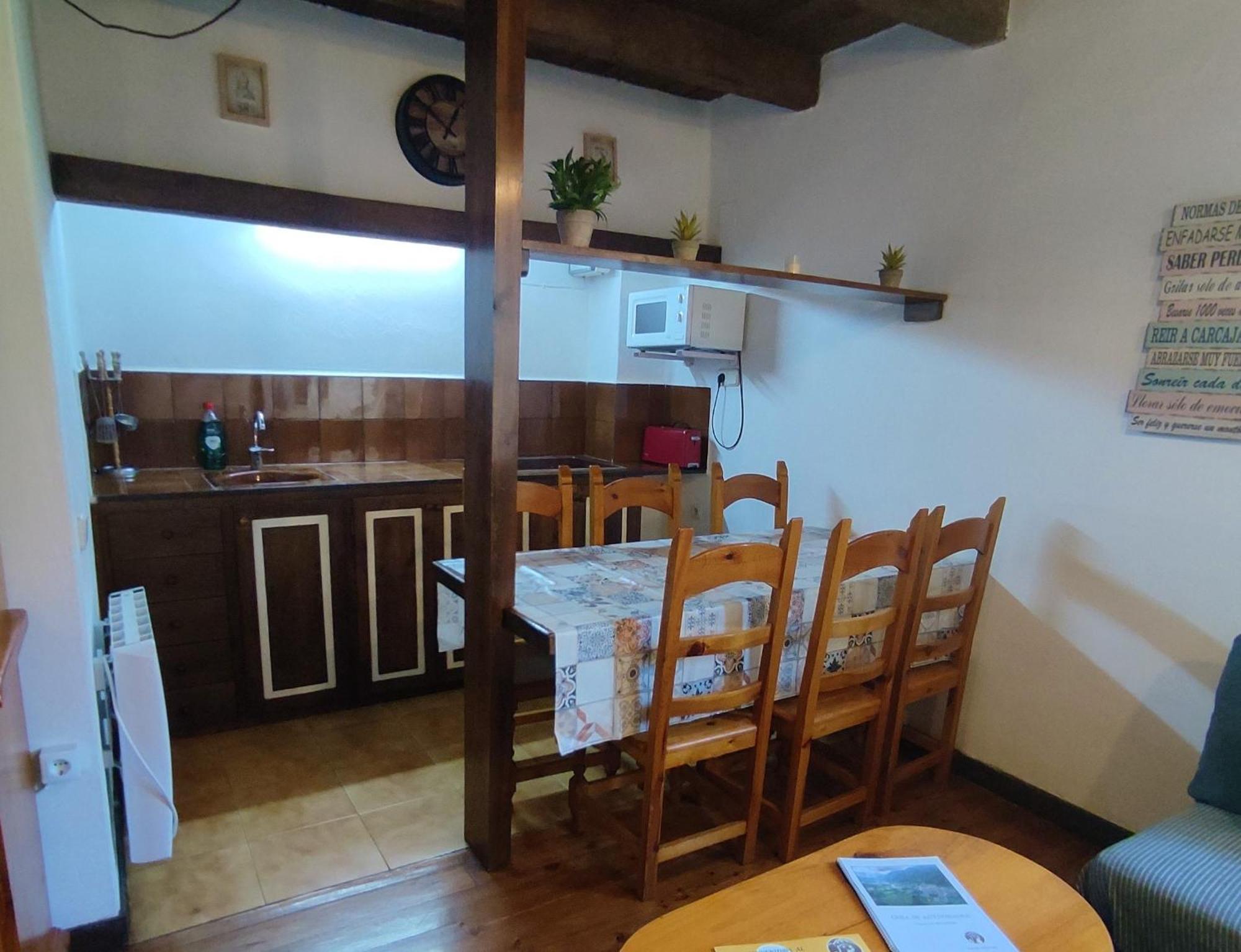 Apartamento De La Marmota Eriste Dış mekan fotoğraf