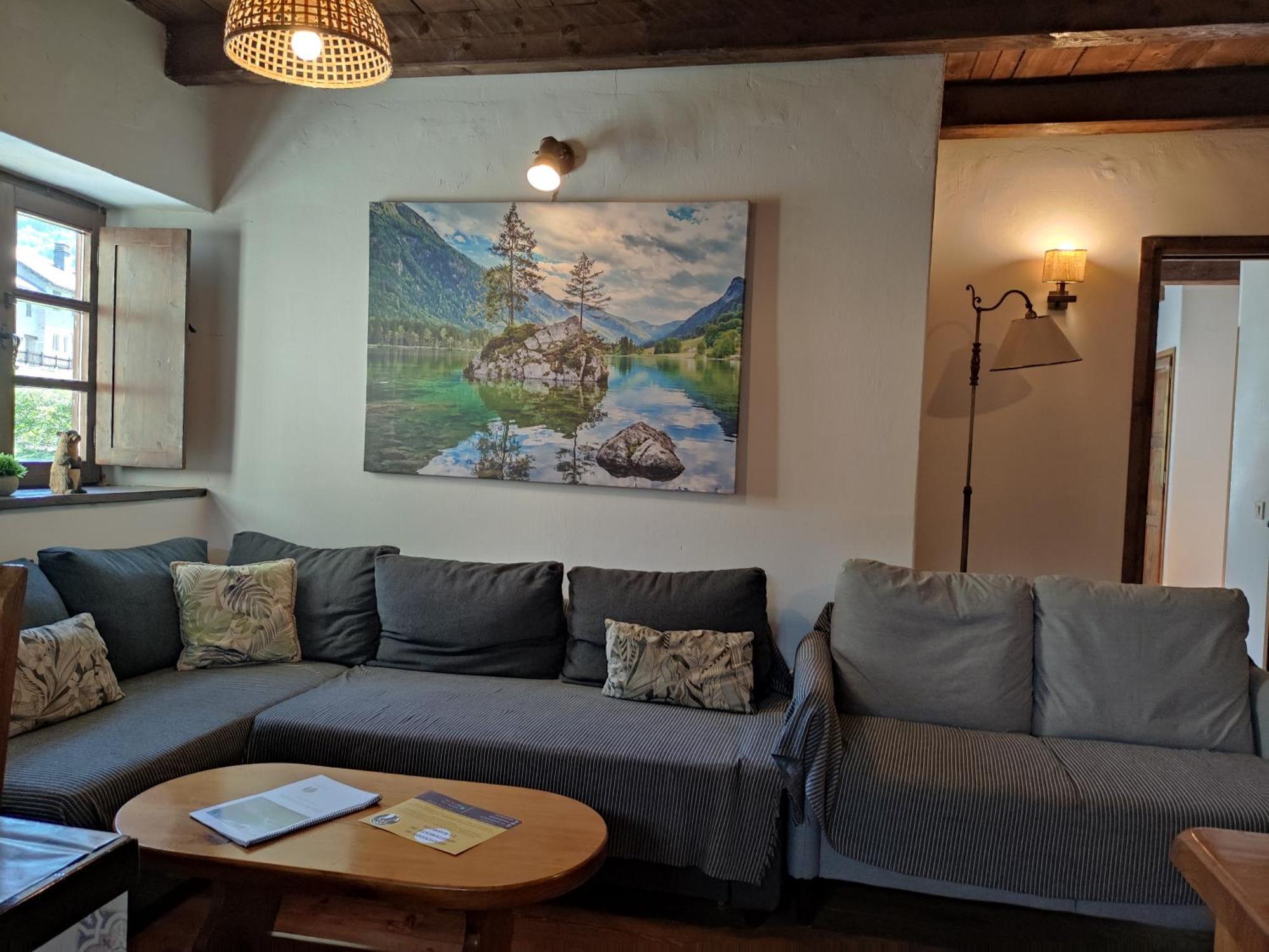 Apartamento De La Marmota Eriste Dış mekan fotoğraf